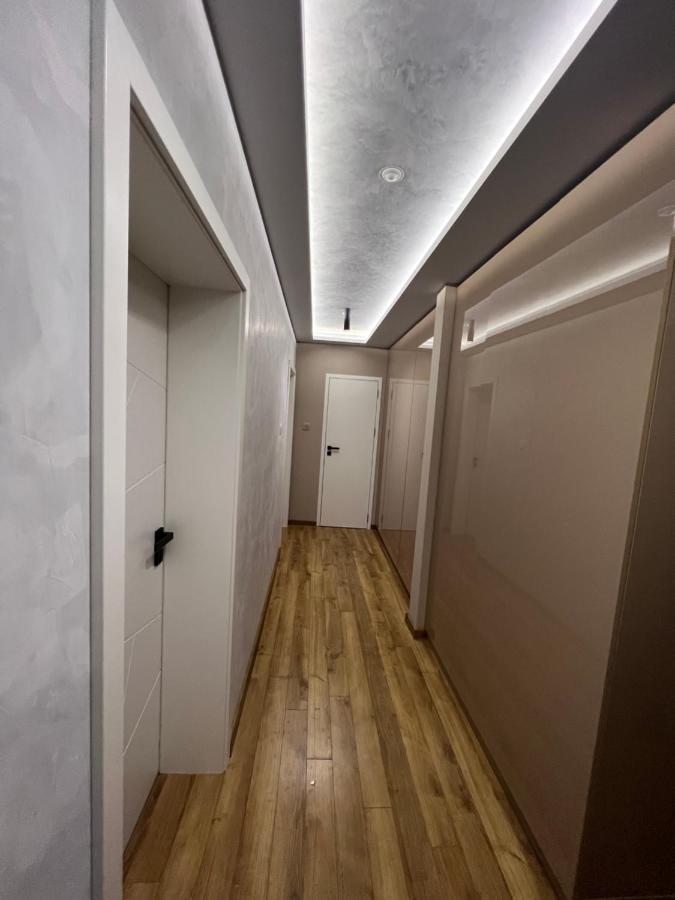 Apartament Varosha Luxury ロヴェチ エクステリア 写真