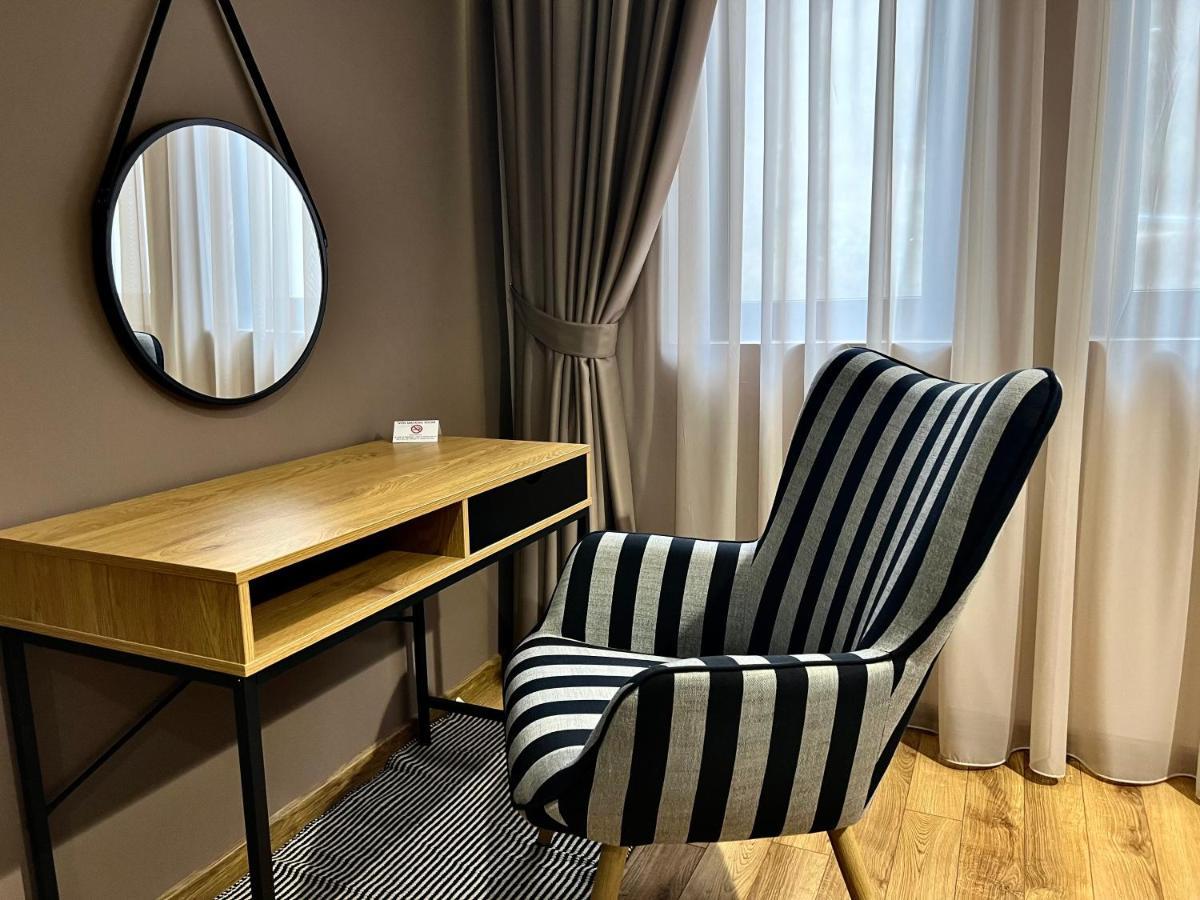 Apartament Varosha Luxury ロヴェチ エクステリア 写真