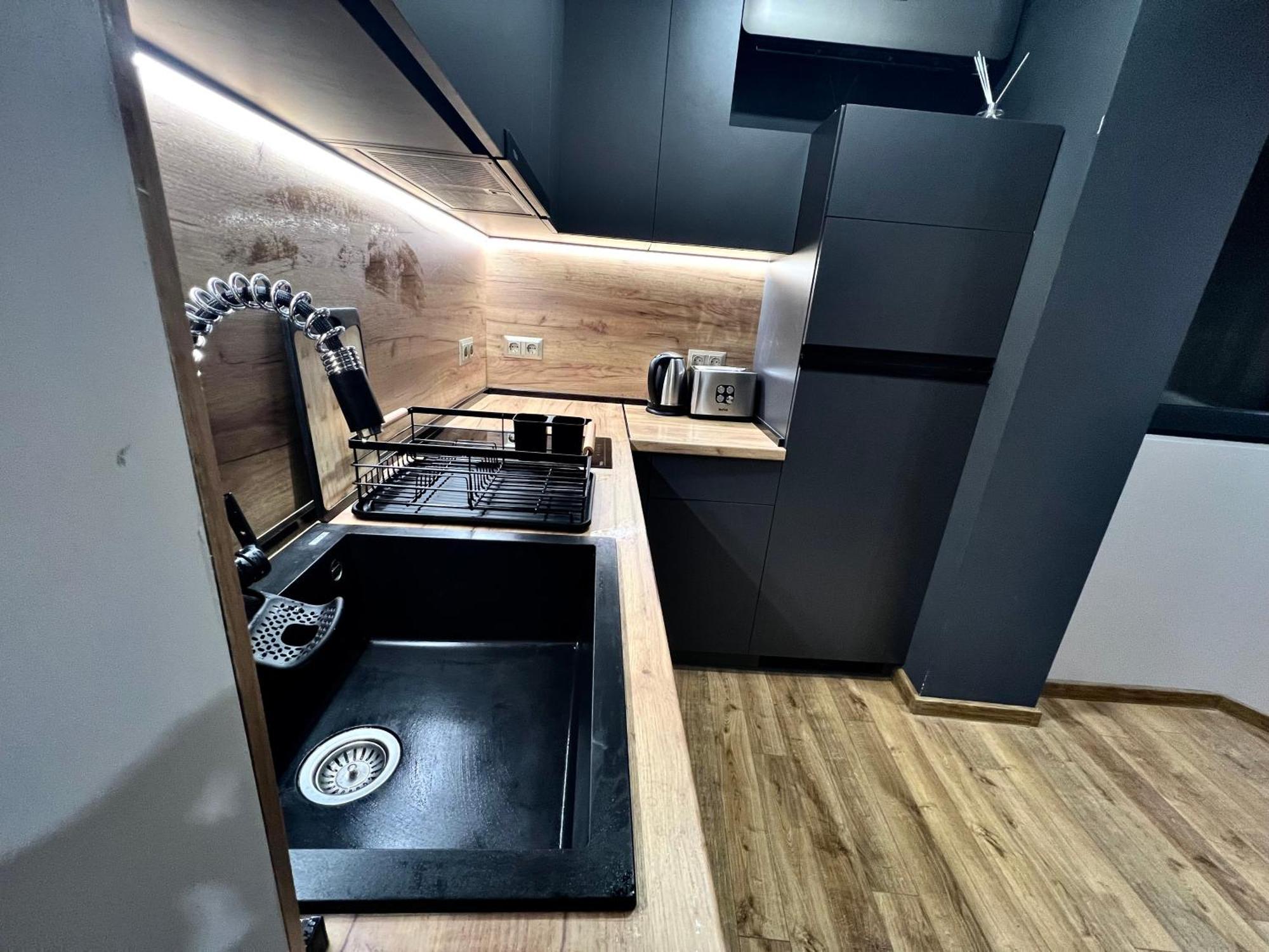 Apartament Varosha Luxury ロヴェチ エクステリア 写真