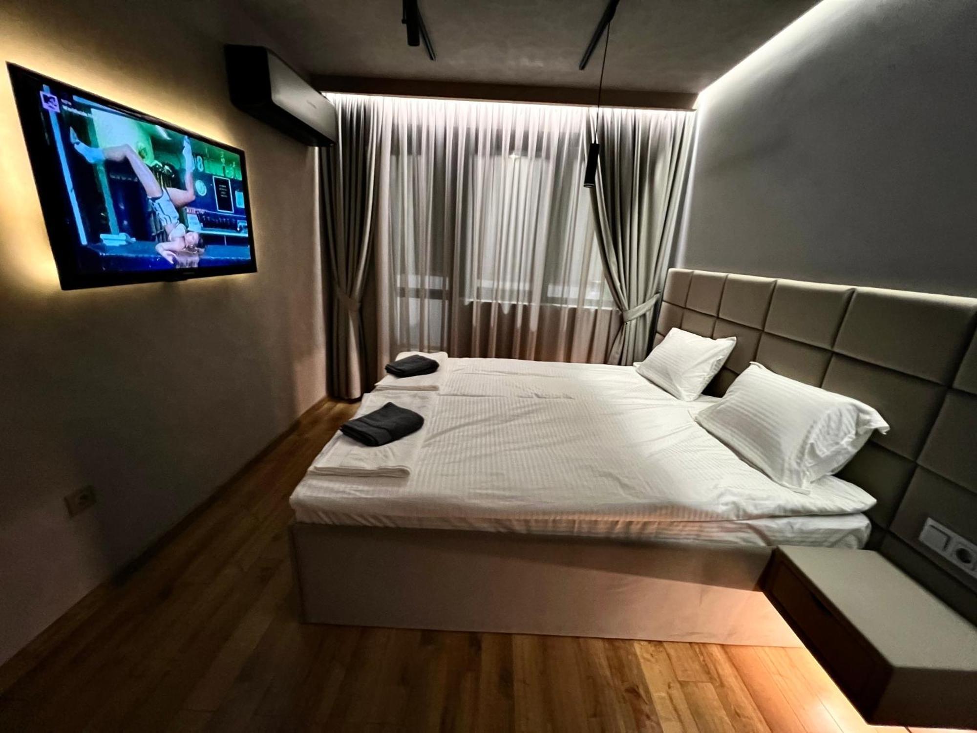 Apartament Varosha Luxury ロヴェチ エクステリア 写真